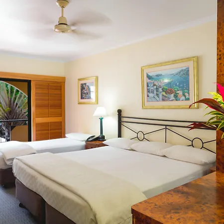 Palm Royale Cairns-3